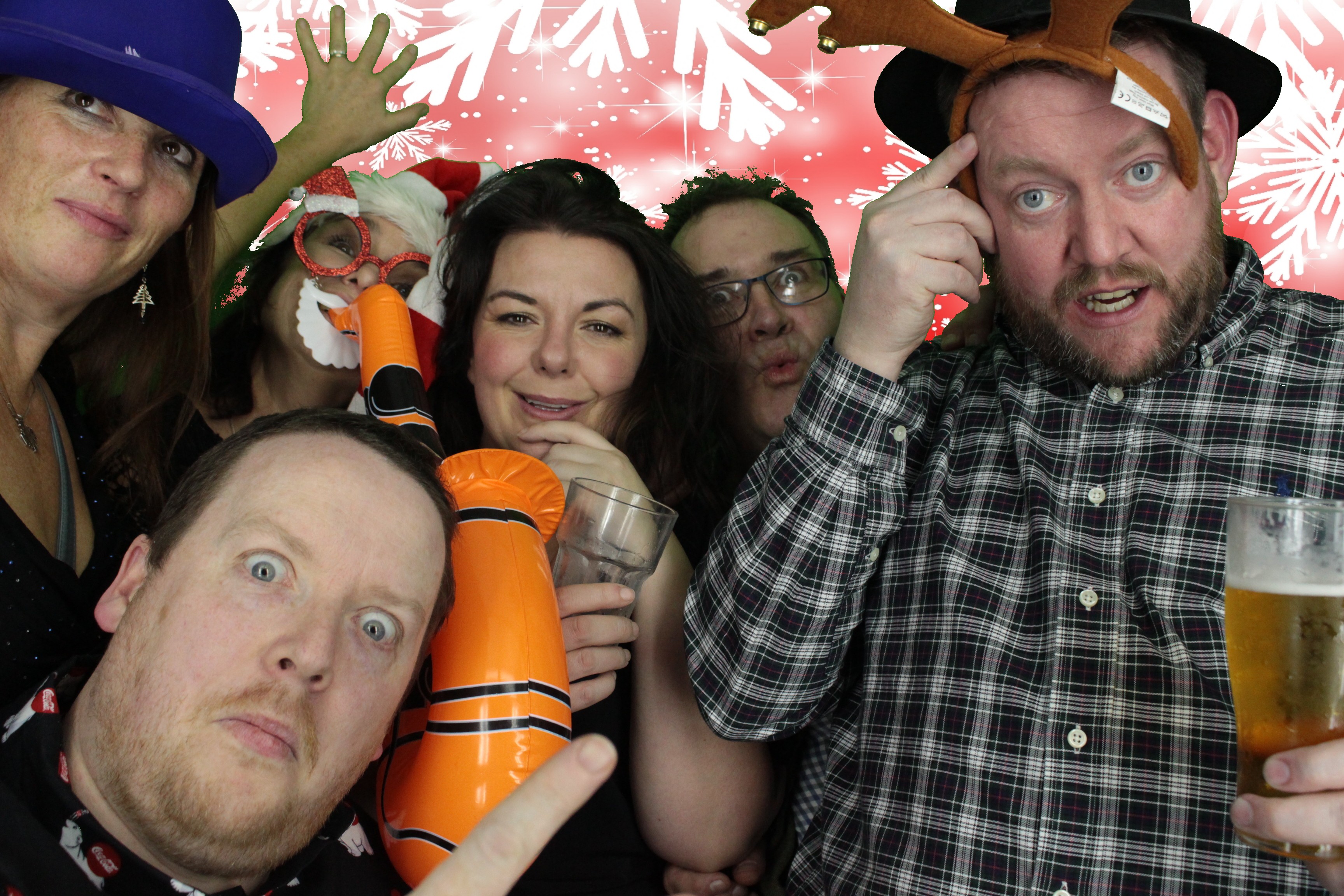 One Line Christmas Party | View more photos from the event at gallery.myphotoboothexperience.co.uk/u/MyPhotoBoothExperienceLtd/One-Line-Christmas-Party